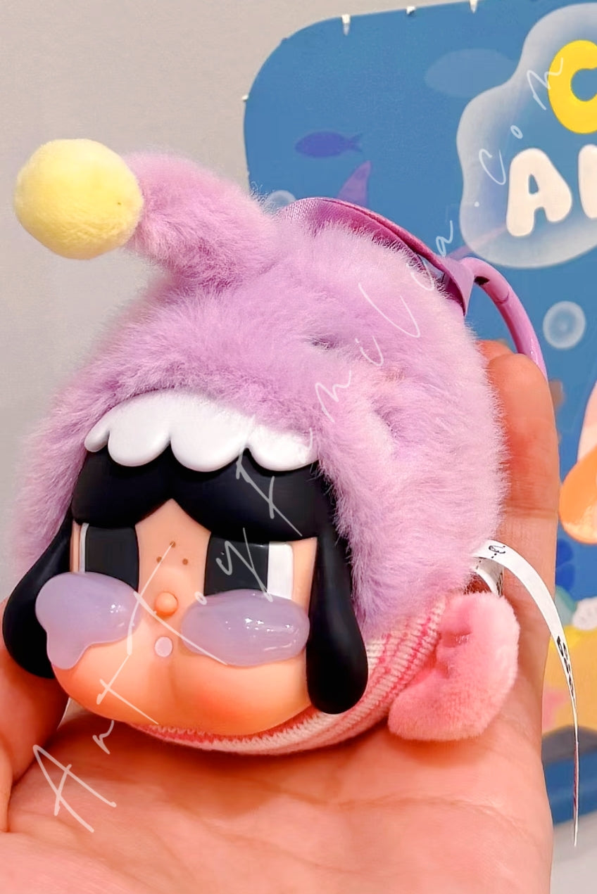 crybaby-cry-me-an-ocean-series-vinyl-plush-pendantPOP Mart Crybaby