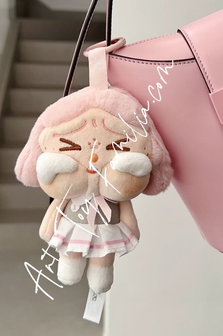 crybaby-sunset-concert-series-plush-pendant-POP Mart Crybaby